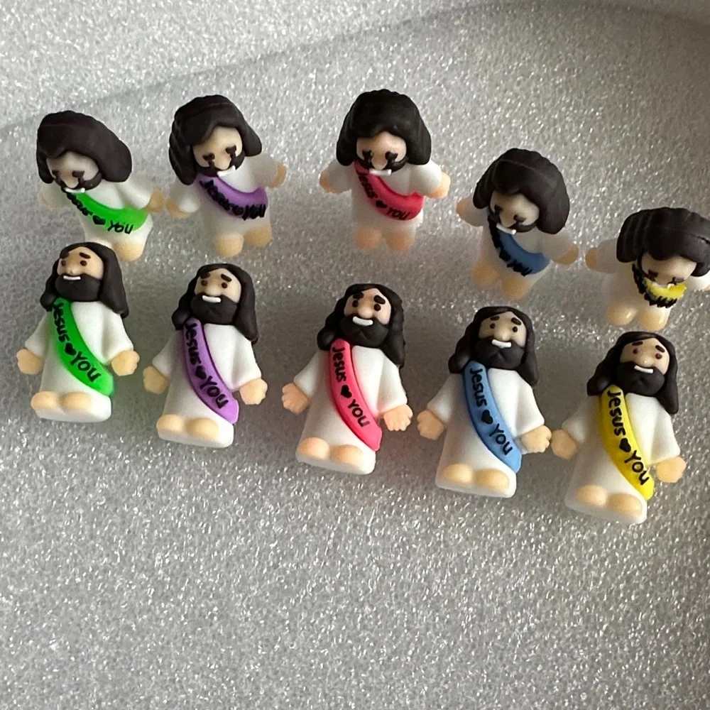 25 Little Jesus Figurines Everyone Needs a Little Jesus NWOT Jesus Loves You
